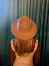 Load image into Gallery viewer, The Tucson Wool Fedora Hat - Light Camel