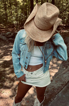 Load image into Gallery viewer, The Durango - Raffia cowboy Hat